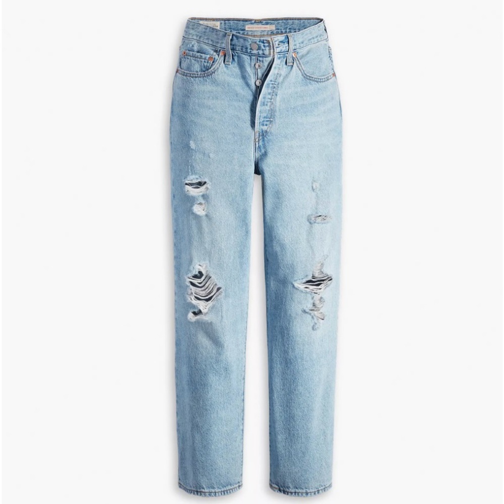 Levi’s women’s high waisted ribcage jeans size 26x29. (Used)